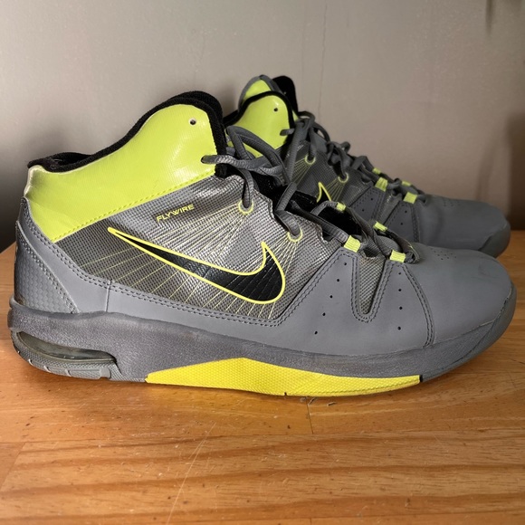 Nike Other - Nike Air Quick Handle Basketball Men’s Shoes (US 11.5)